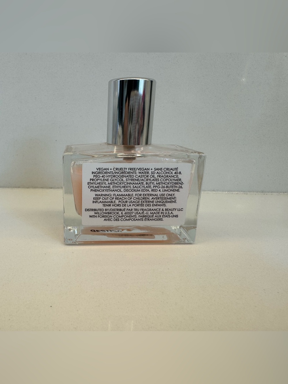 Le Monde Gourmand Fraise Fouettée Parfum en L'Eau 1oz 30ml - Picture 4 of 5